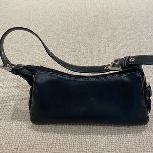 Small black Nine West purse
